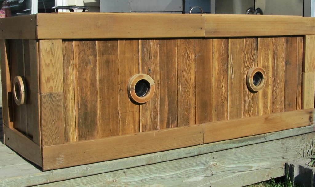 Worm bin made from repurposing materials