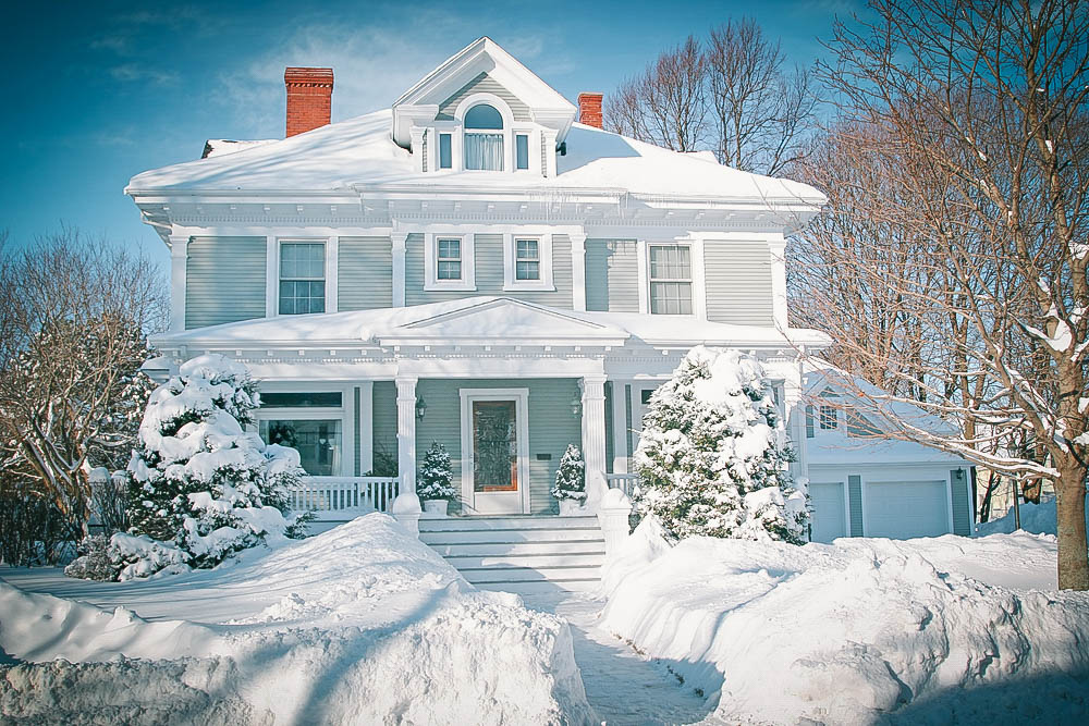 sidewalk snow removal services