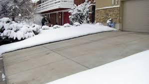 Driveway snow removal services